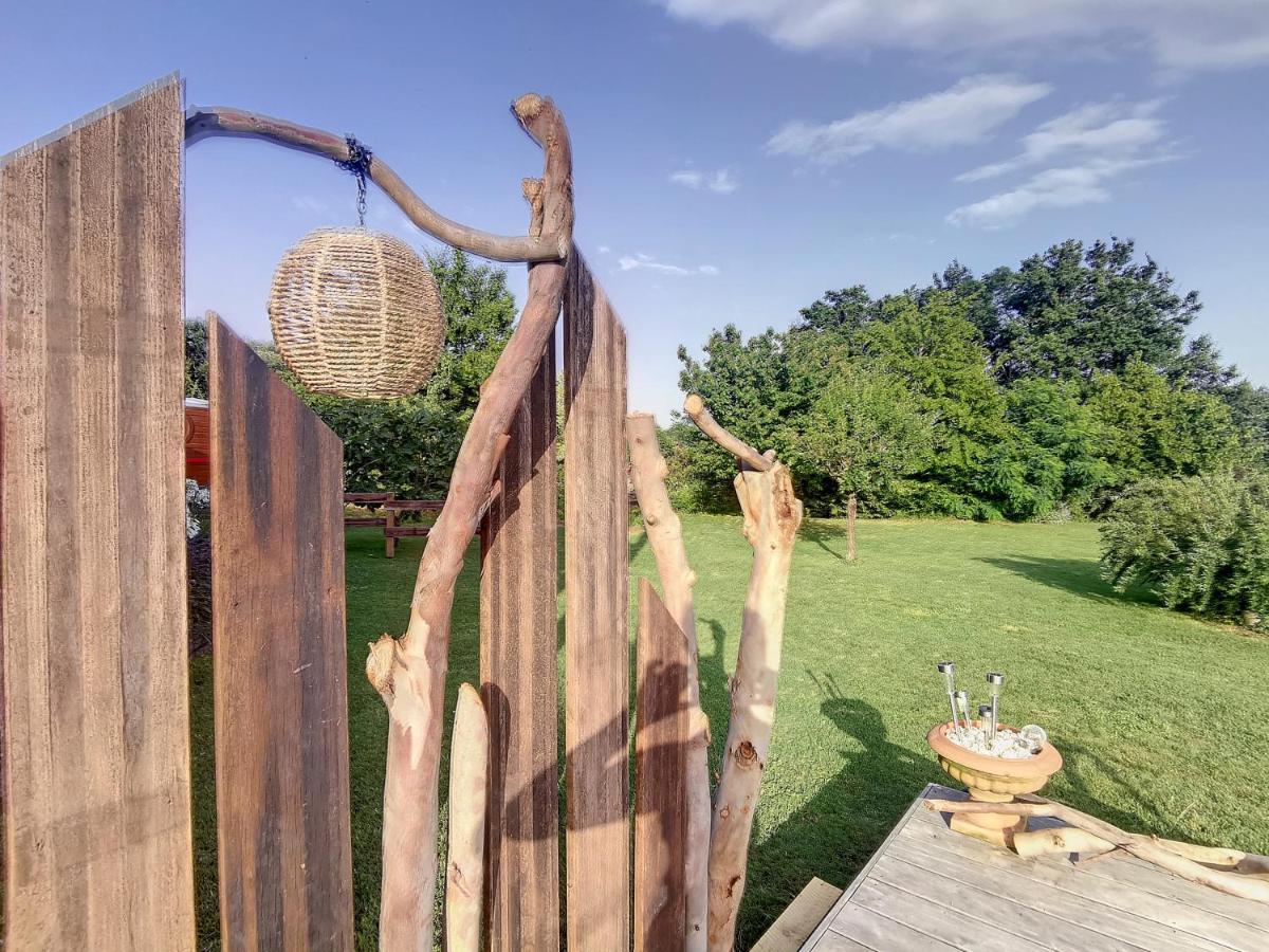 Maison d'hôtes La Roulotte Du Cagire - 4 Pers - Pyrenees à Villeneuve-de-Rivière Extérieur photo