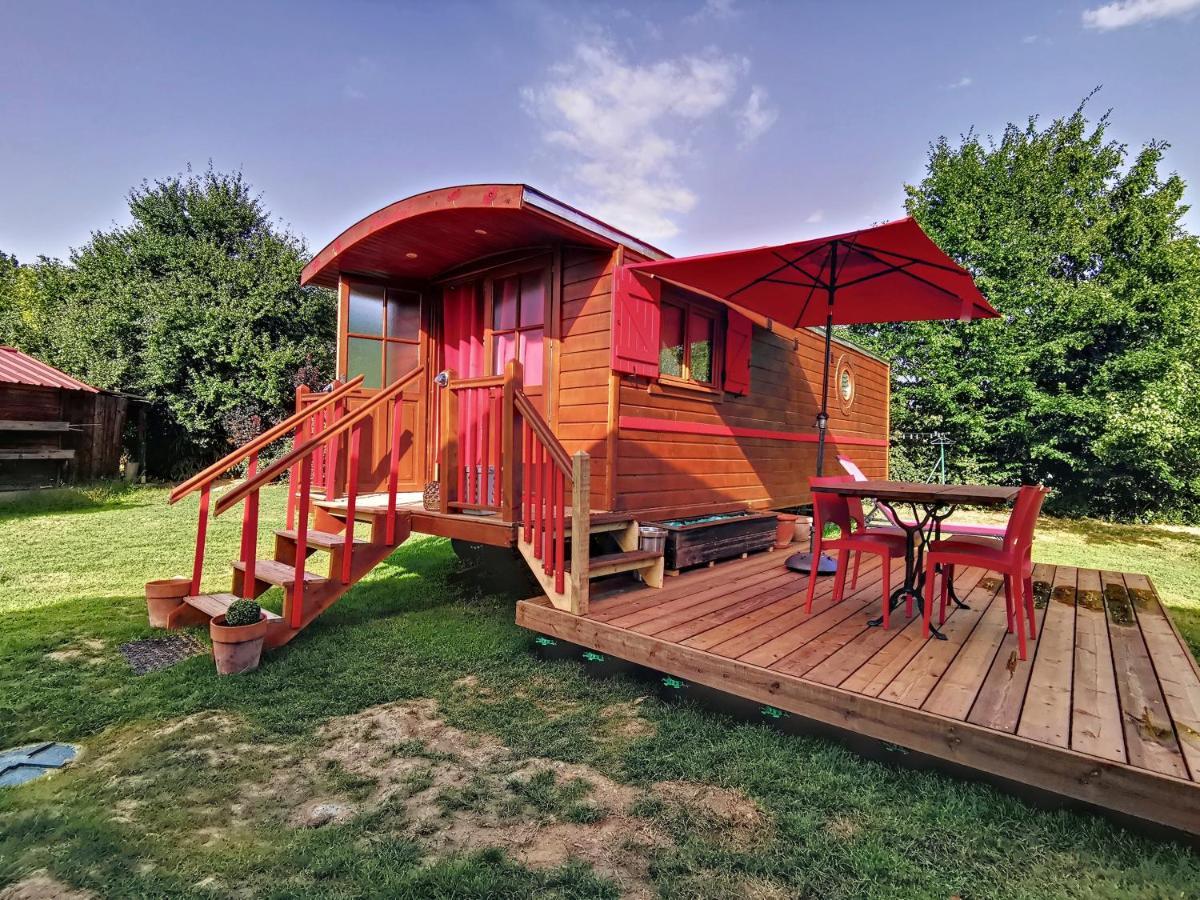 Maison d'hôtes La Roulotte Du Cagire - 4 Pers - Pyrenees à Villeneuve-de-Rivière Extérieur photo